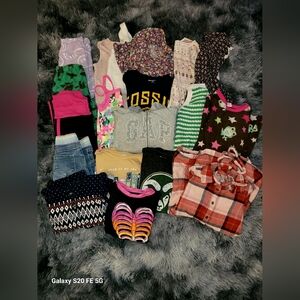 Girl Clothes Bundle * 19 Pieces * Size 4/5 To 6/7 Up To  10 * All Season *